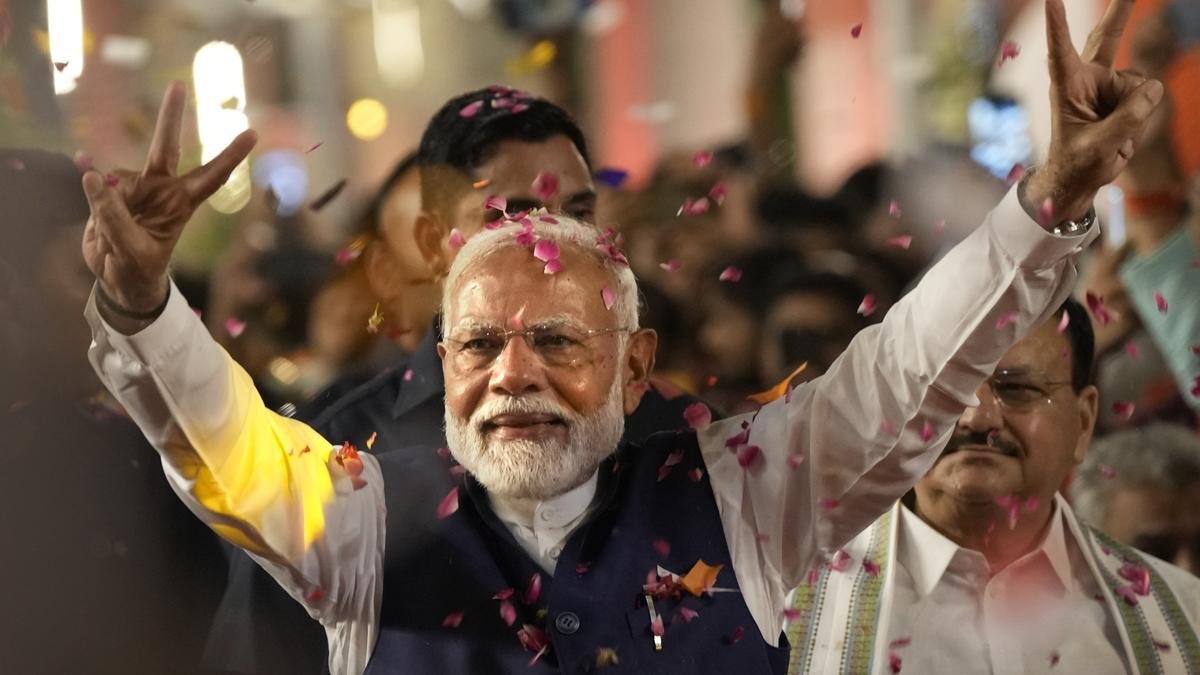 Lok Sabha 2024 NDA Claims Victory with Overwhelming Majority